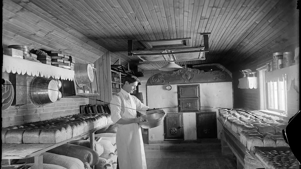 Stobbs The Baker – bakery in Whitletts, Ayr